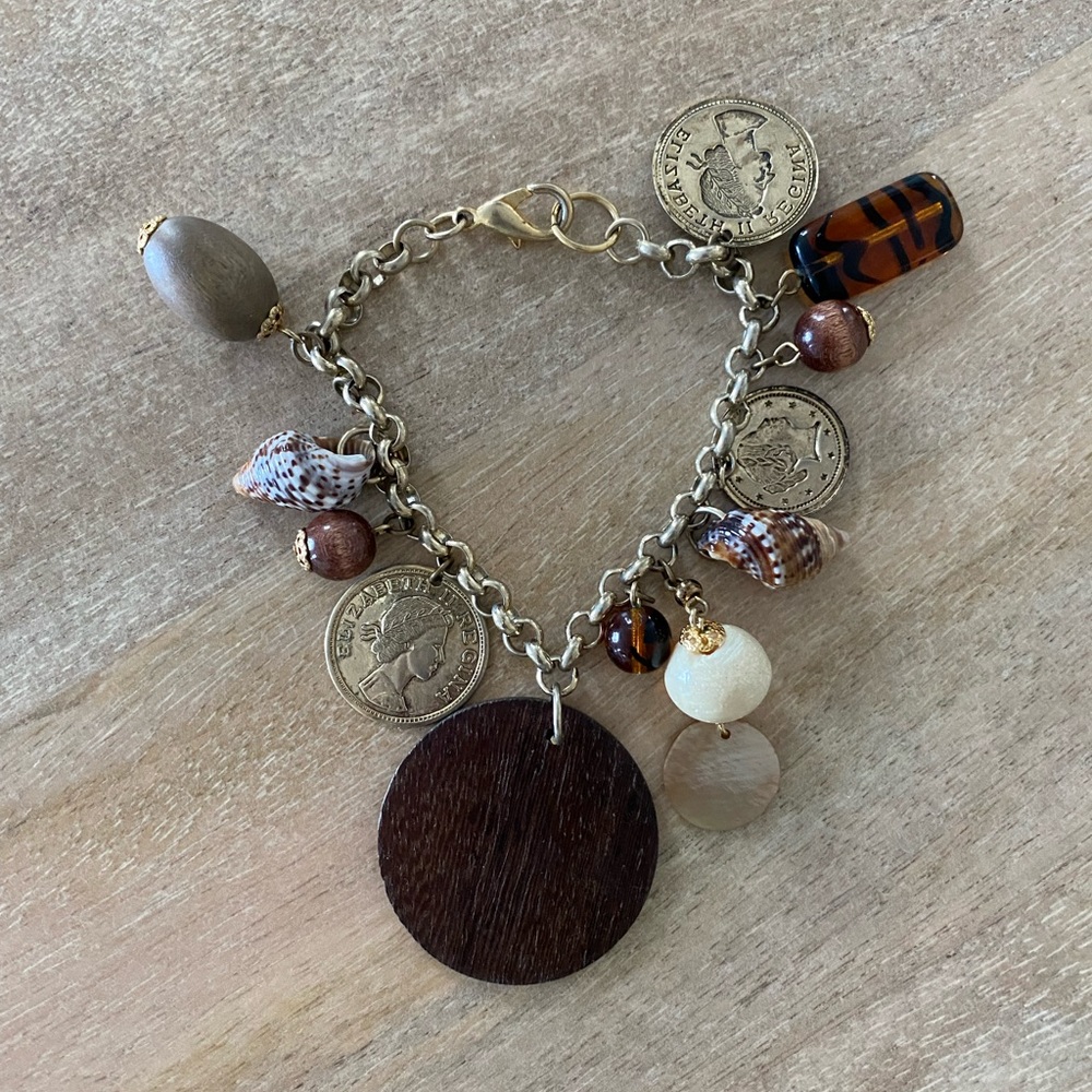 Vintage Bebe beach charm bracelet